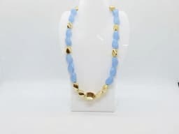 Collar Geometría Dorada - Vista 3